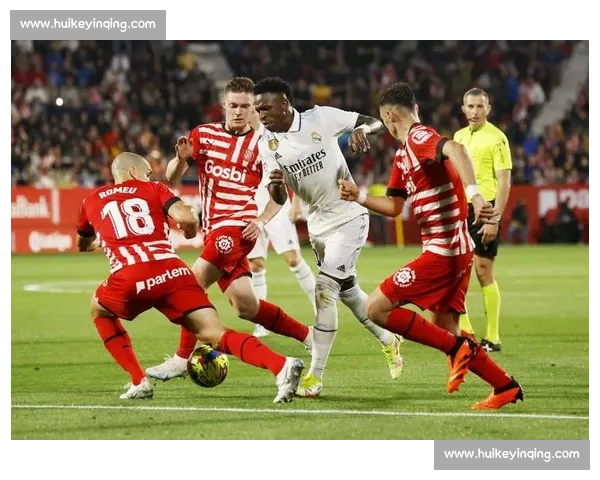 球员合同博弈背后的薪资结构与球队战略平衡与联赛竞争格局变迁解析